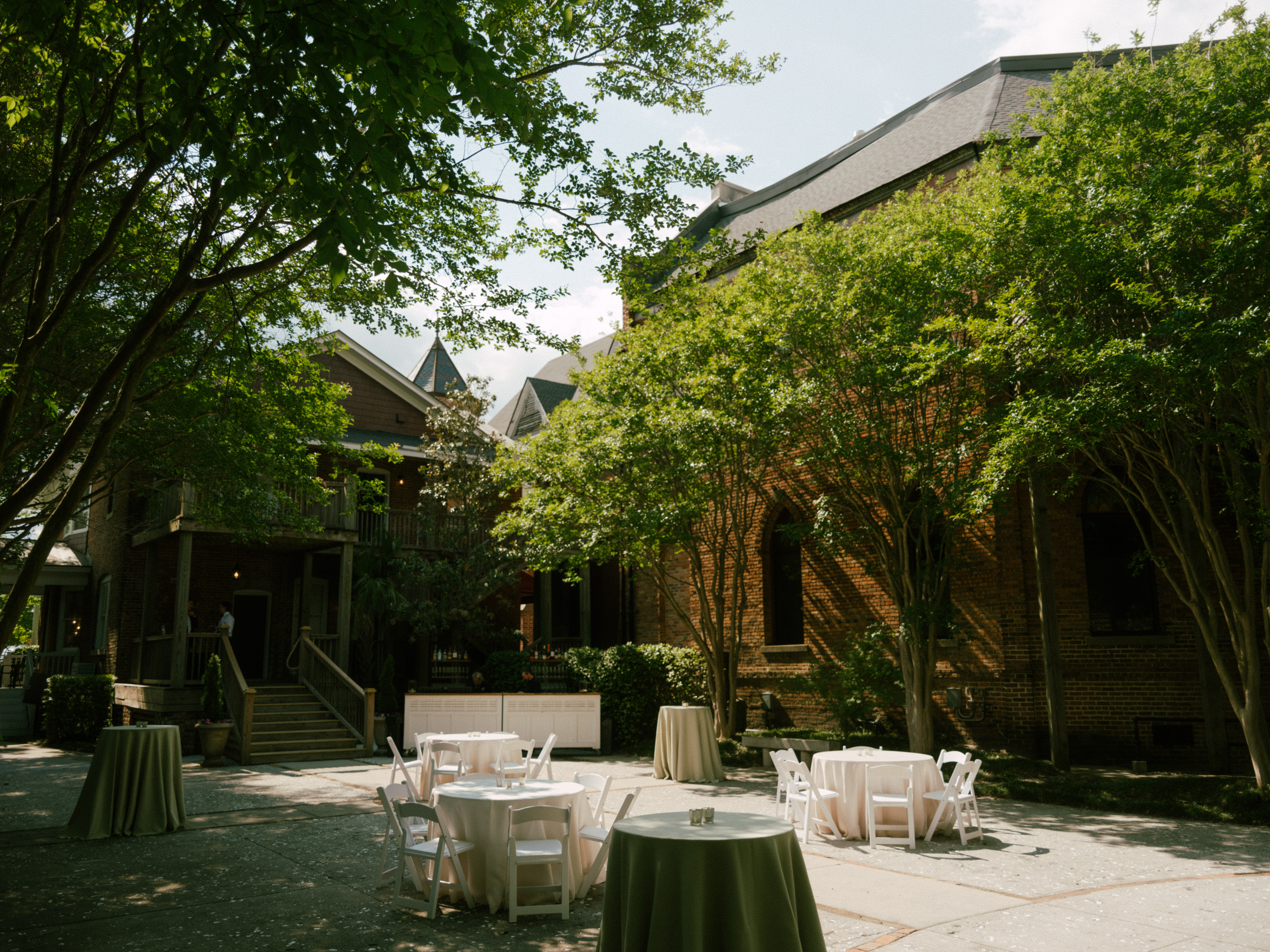 Fine art wedding tablescape